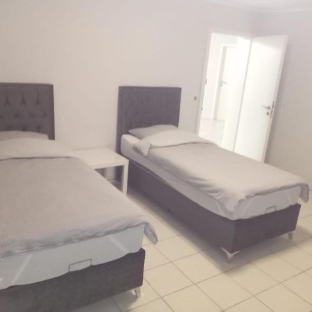 Monteurzimmer/Ferienwohnung Brauckstrasse, 格拉德贝克 外观 照片