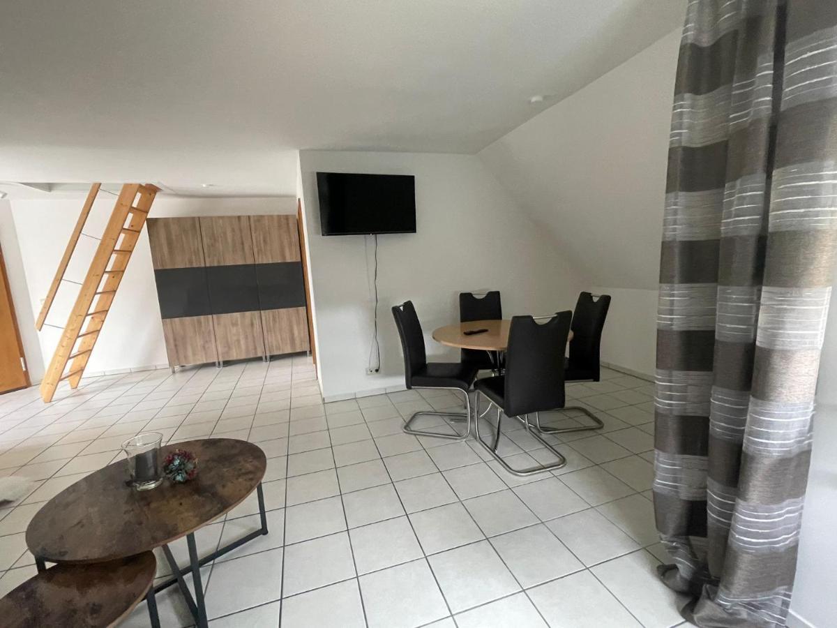 Monteurzimmer/Ferienwohnung Brauckstrasse, 格拉德贝克 外观 照片