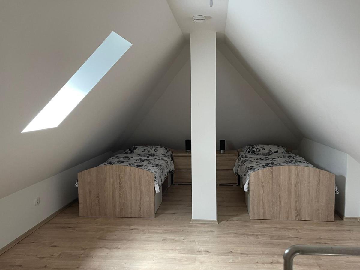 Monteurzimmer/Ferienwohnung Brauckstrasse, 格拉德贝克 外观 照片